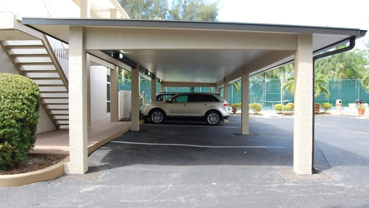 HOA-Carport